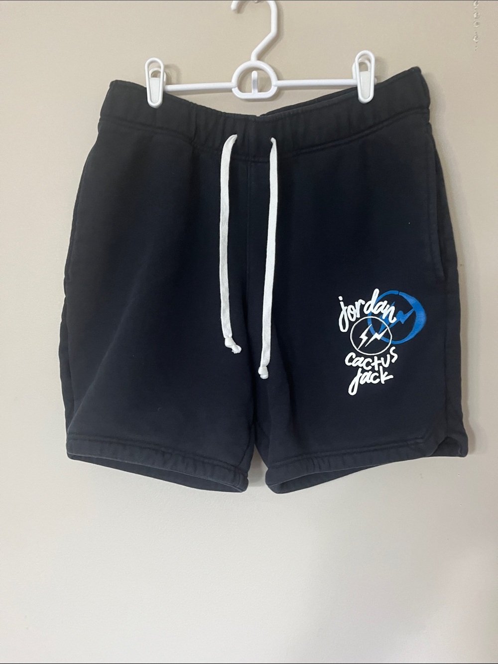 Jordan Men's Black Athletic Shorts with Blue Logo